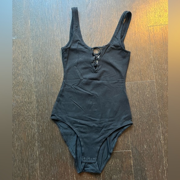 H&M Black Bodysuit Small - Picture 2 of 4
